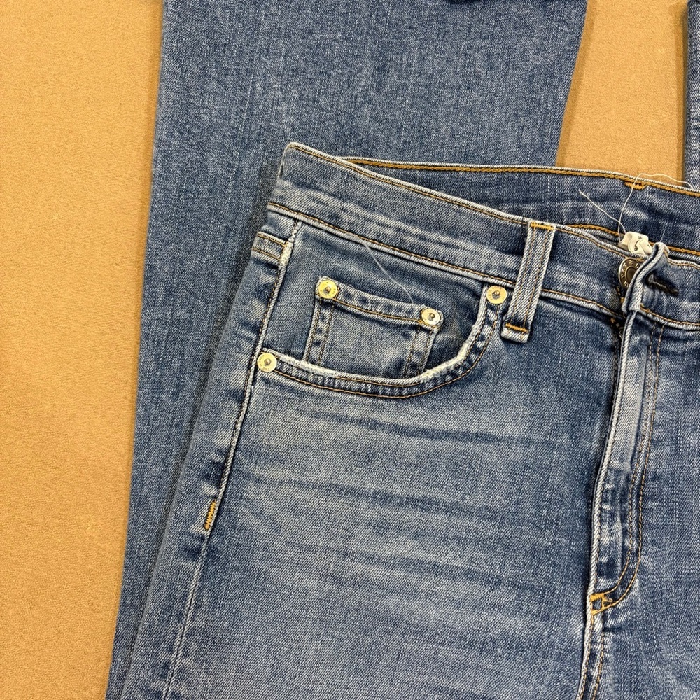 Rag & Bone Women’s 10 Inch Crop Flare Distressed Jeans Size 27 - Picture 5 of 16